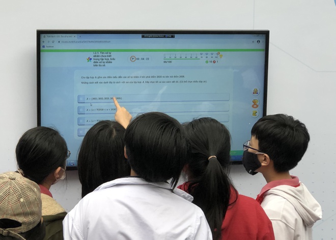 ỨNG DỤNG GIẢI PHÁP TRUYỀN THÔNG THÔNG MINH VÀ NHỮNG LỢI ÍCH CHO NGÀNH GIÁO DỤC