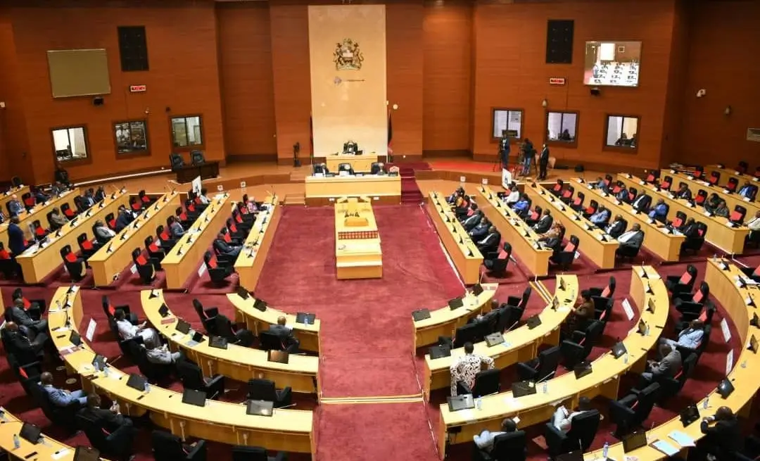 Quốc hội Malawi chuyển sang số hóa với hệ thống không cần giấy tờ của VISSONIC